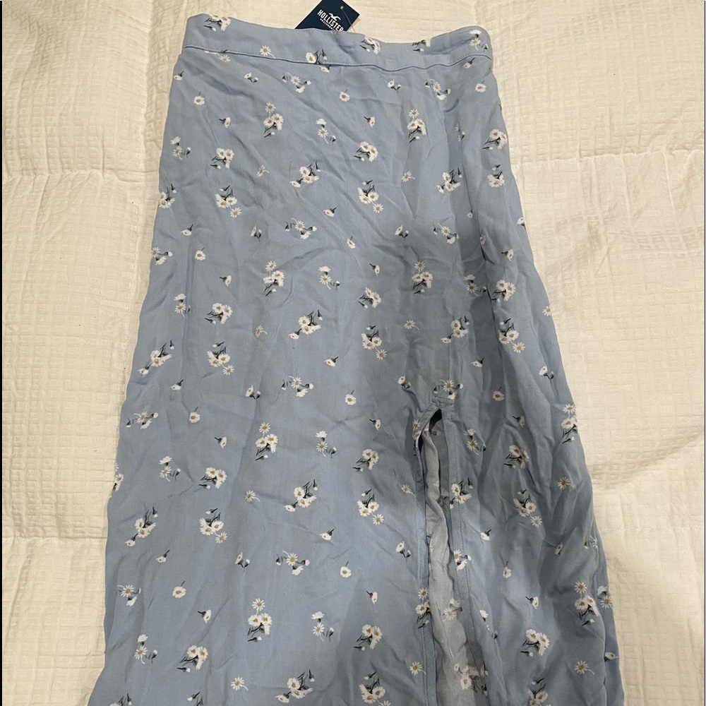 Hollister Skirt